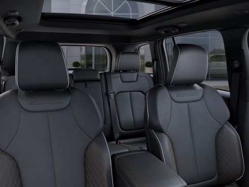 New 2026 Jeep Grand Cherokee Summit AWD/4WD image 52