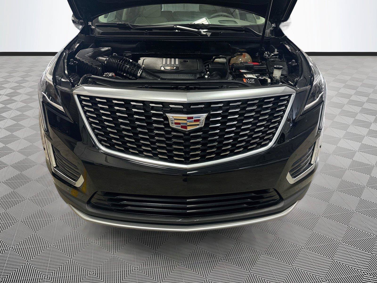 Used 2023 Cadillac XT5 Premium Luxury w/ Technology Package FWD image 31