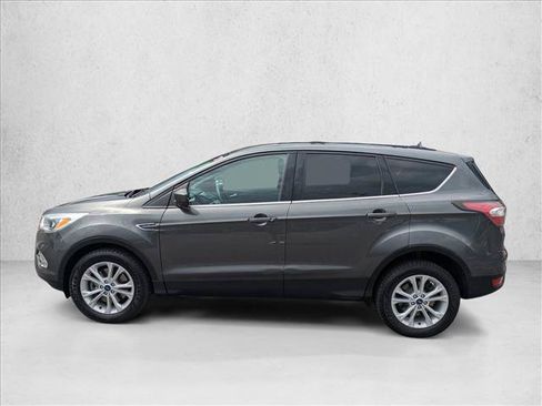 Used 2017 Ford Escape SE AWD/4WD image 9