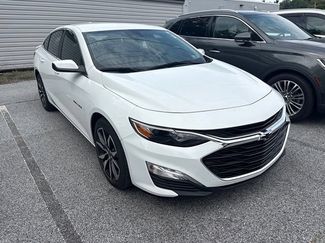 Used 2023 Chevrolet Malibu RS w/ Driver Confidence Package FWD video 4