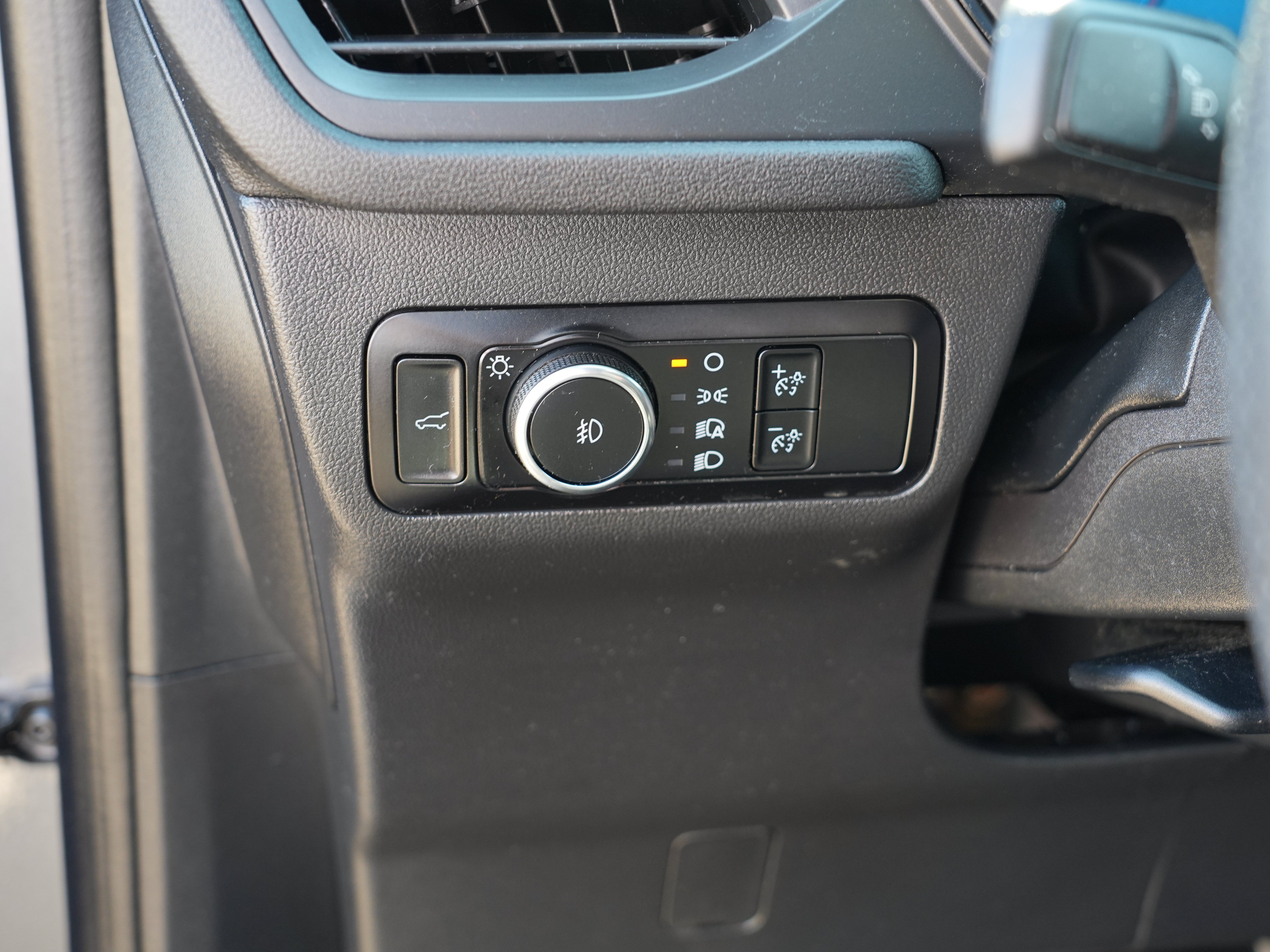 Used 2023 Ford Escape ST-Line Select w/ Tech Pack #2 AWD/4WD image 19