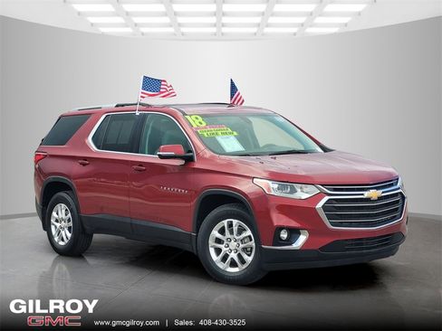 Used 2018 Chevrolet Traverse LT image 1