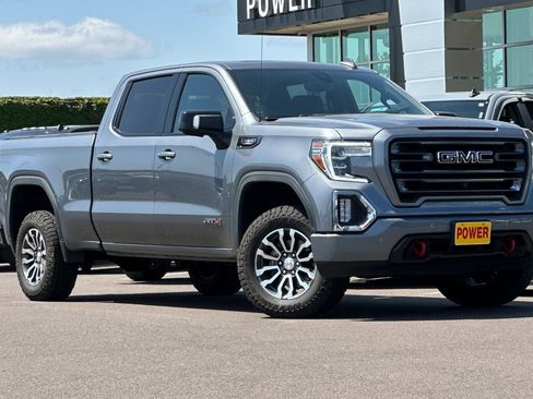 Used 2021 GMC Sierra 1500 AT4 w/ AT4 Value Package AWD/4WD image 2