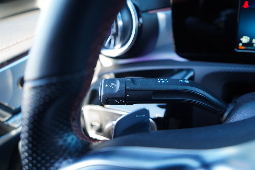 Used 2022 Mercedes-Benz CLA 250 4MATIC image 33