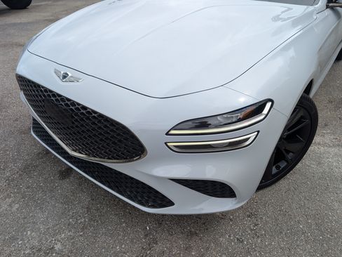 Used 2023 Genesis G70 2.0T w/ Sport Prestige Package RWD image 13