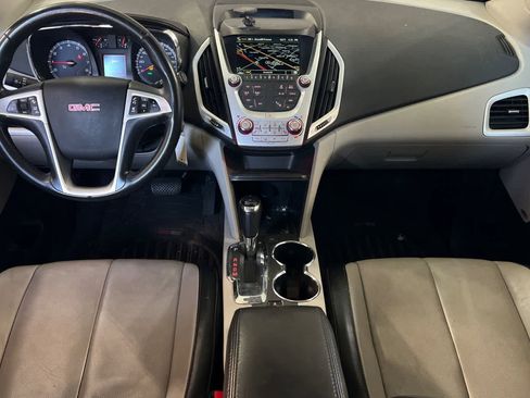 Used 2017 GMC Terrain SLT w/ Open Road Package FWD image 4
