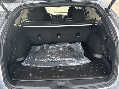 New 2025 Subaru Outback Premium image 4