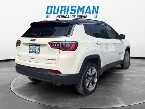 Used 2018 Jeep Compass Limited AWD/4WD image 6
