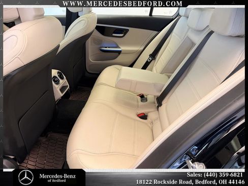 Used 2023 Mercedes-Benz C 300 4MATIC Sedan image 23