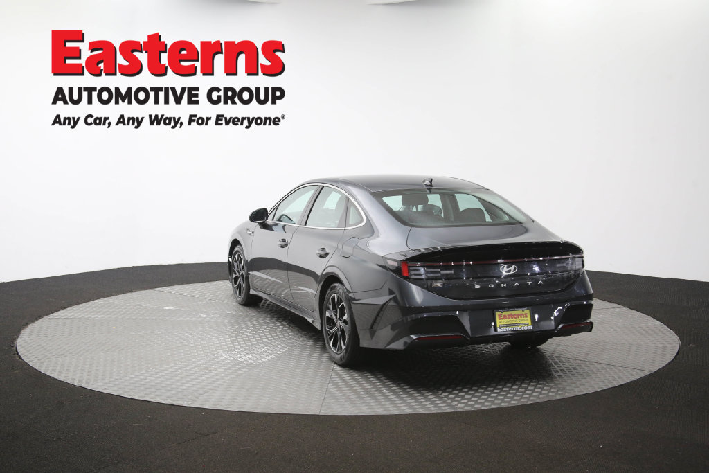 Used 2025 Hyundai Sonata SEL FWD image 69