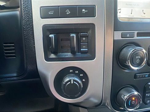 Used 2017 Ford Expedition XLT w/ Equipment Group 202A image 20