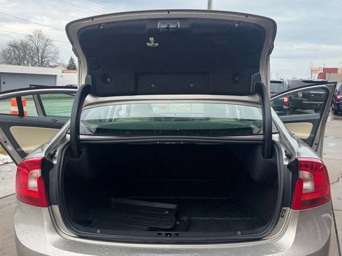 Used 2016 Volvo S60 T5 Inscription Platinum w/ Climate Package image 24