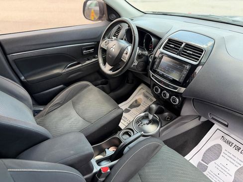 Used 2015 Mitsubishi Outlander Sport SE FWD image 12