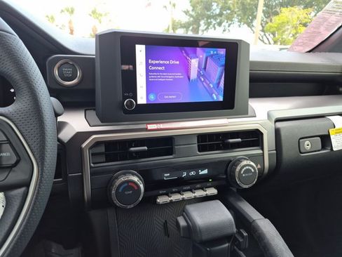 New 2026 Toyota 4Runner SR5 AWD/4WD image 11