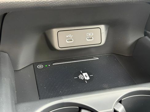 New 2026 Honda HR-V EX-L image 24