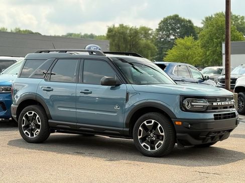 Used 2022 Ford Bronco Sport Outer Banks w/ Tech Package AWD/4WD image 24