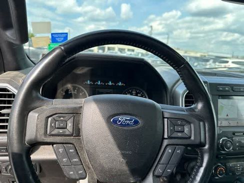 Used 2018 Ford F150 XLT w/ Equipment Group 302A Luxury AWD/4WD image 6