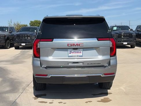 Used 2025 GMC Yukon Elevation w/ Elevation Premium Package RWD image 8