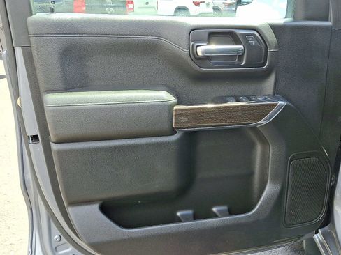 Used 2022 Chevrolet Silverado 1500 LT w/ Bed Protection Package AWD/4WD image 12