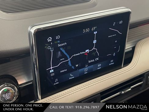 Used 2022 Lincoln Corsair FWD w/ Premium Package image 28