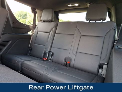 Used 2026 Chevrolet Tahoe Z71 AWD/4WD image 21