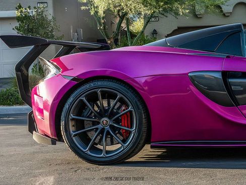 Used 2018 McLaren 570S Spider RWD image 8