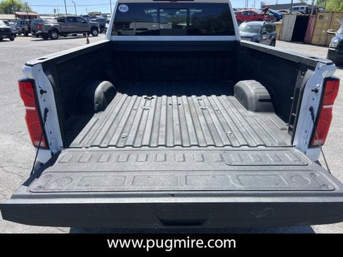 Used 2025 Chevrolet Silverado 2500 High Country w/ High Country Premium Package image 18