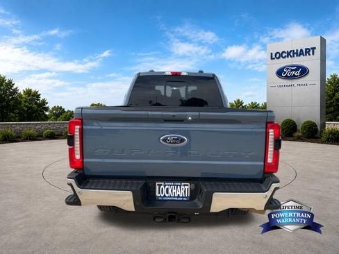 Used 2023 Ford F250 Lariat AWD/4WD image 6