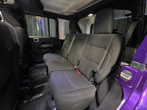 Used 2023 Jeep Wrangler Sahara w/ Safety Group image 35