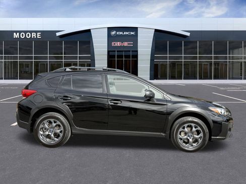 Used 2021 Subaru Crosstrek 2.5i Sport w/ Moonroof Package image 2