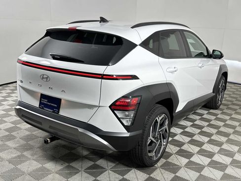 Certified 2026 Hyundai Kona SEL Premium FWD image 8