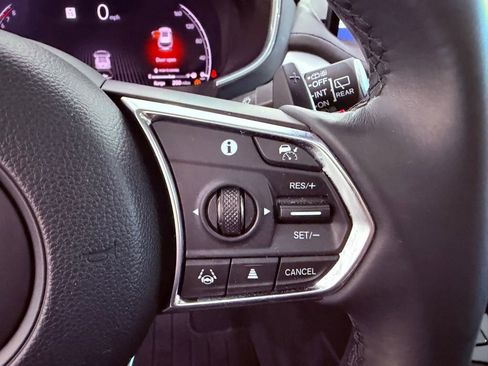 Used 2024 Acura MDX SH-AWD w/ Technology Package image 25