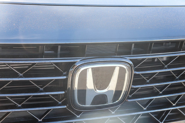 Used 2023 Honda Accord LX image 5