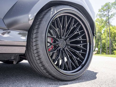 Used 2021 Lamborghini Urus AWD/4WD image 62