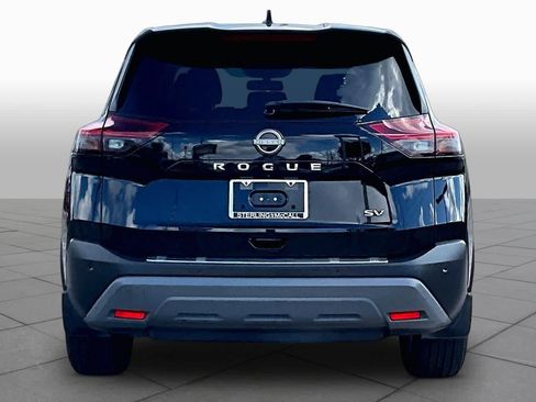 Certified 2023 Nissan Rogue SV FWD image 5
