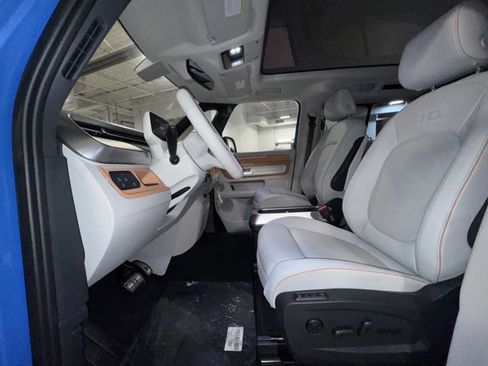 New 2025 Volkswagen ID. Buzz 1st Edition image 50