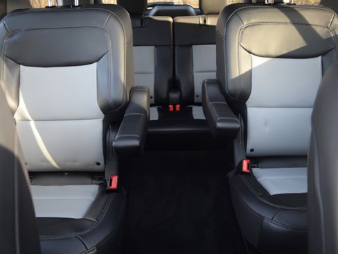 Used 2023 Ford Explorer XLT w/ Equipment Group 202A image 16