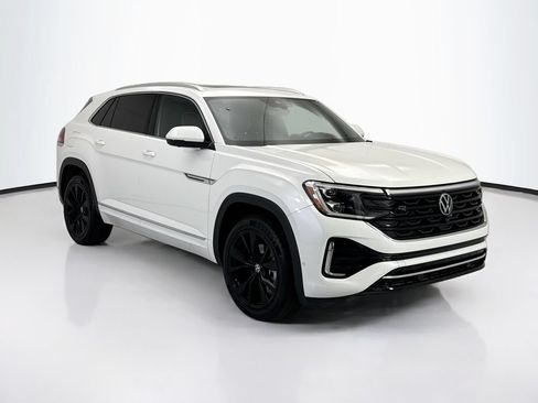 Used 2024 Volkswagen Atlas Cross Sport SEL Premium R-Line AWD/4WD image 3