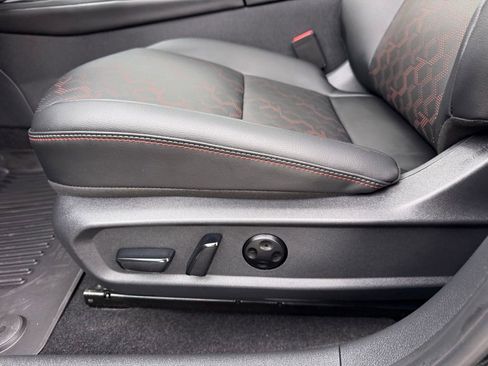 New 2026 Nissan Sentra SR w/ SR Premium Package image 15