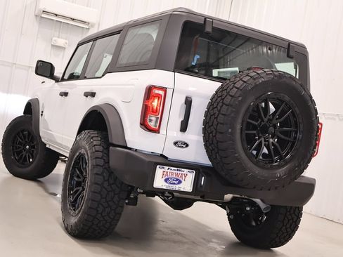 New 2026 Ford Bronco 4-Door AWD/4WD image 28