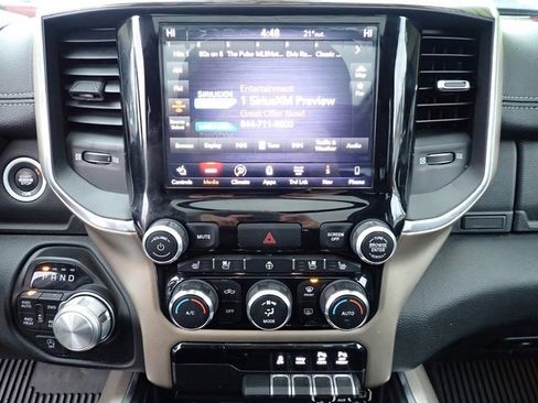 Used 2019 RAM 1500 Laramie image 28