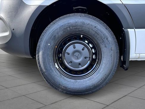 New 2026 Mercedes-Benz Sprinter 2500 image 11