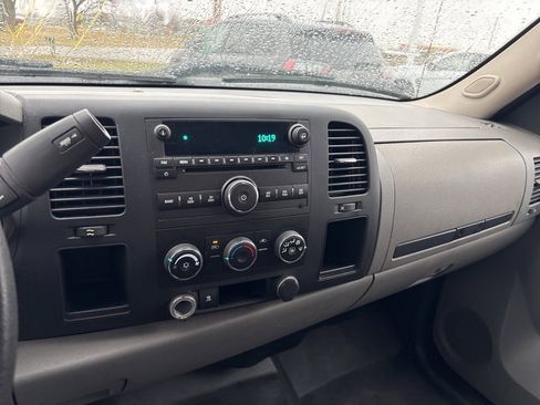 Used 2011 GMC Sierra 1500 W/T w/ Work Truck Preferred Package image 21