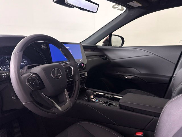 Certified 2025 Lexus RX 350 Premium Plus w/ Convenience Package AWD/4WD image 4
