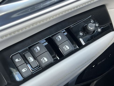 New 2026 Jeep Grand Wagoneer Limited AWD/4WD image 21