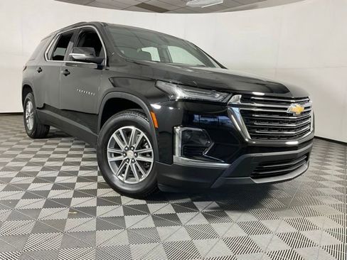 Used 2023 Chevrolet Traverse LT FWD image 49