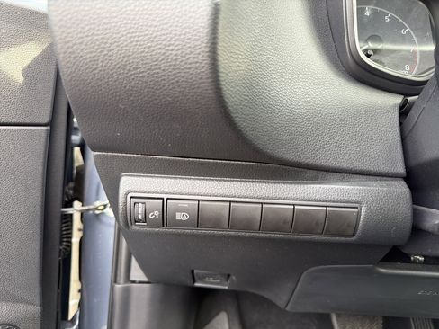 Used 2023 Toyota Corolla LE w/ Carpet Mat Package (TMS) FWD image 14