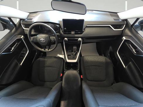 Used 2025 Toyota RAV4 XLE image 26