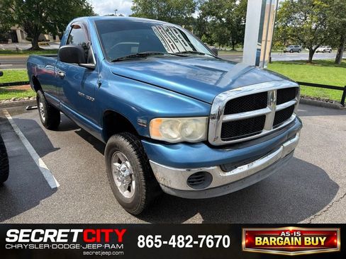Used 2005 Dodge Ram 2500 Truck SLT w/ Trailer Tow Group AWD/4WD image 3