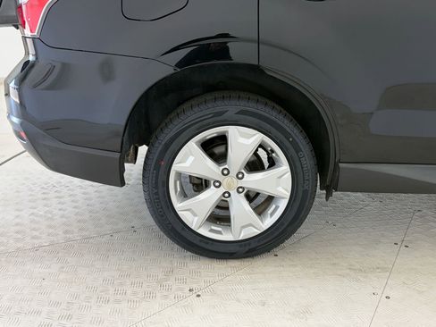 Used 2015 Subaru Forester 2.5i Limited w/ Popular Package #2 image 12